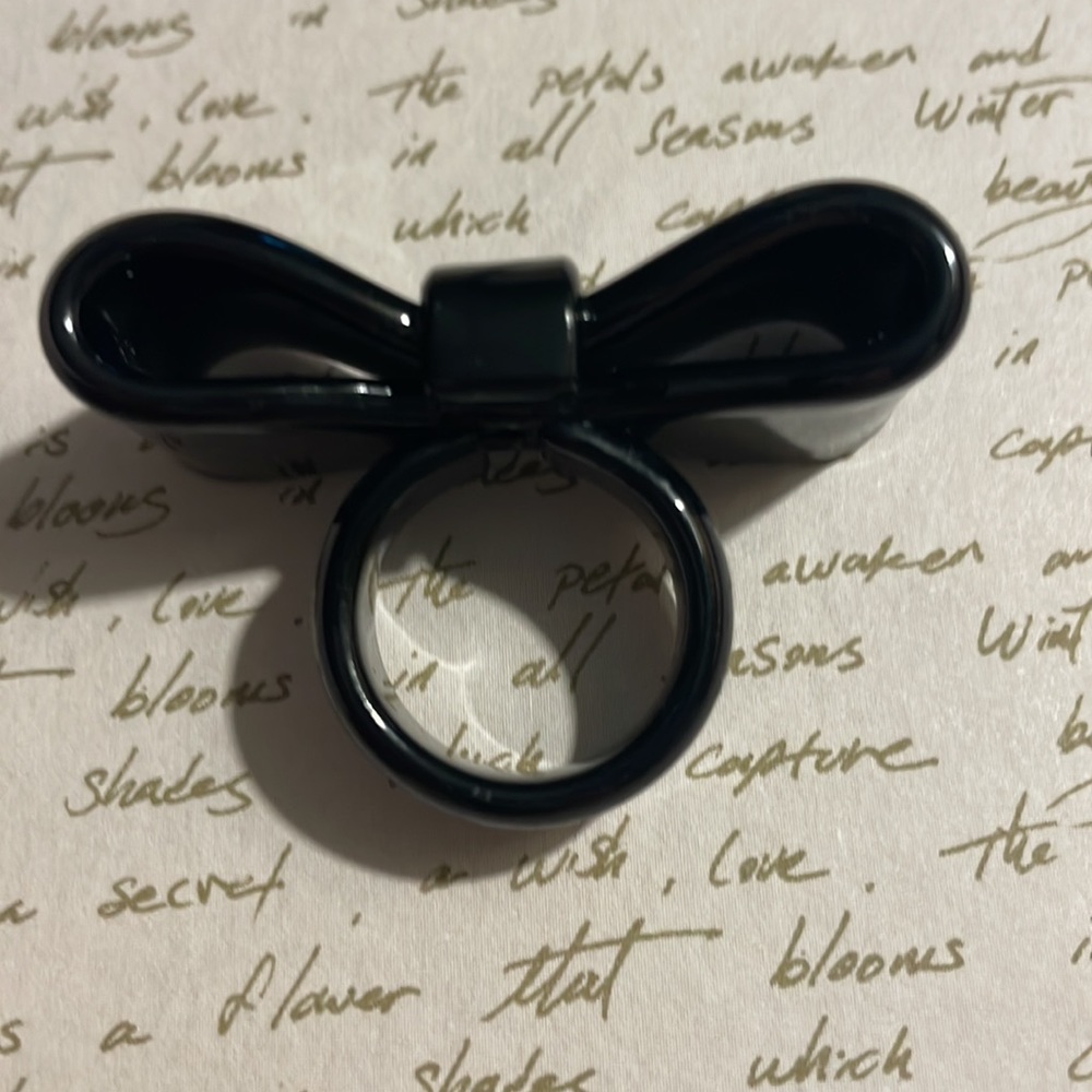 Black Bow Tie Ring